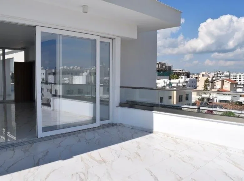 2 bedroom apartment 74 m² Larnaca, Cyprus