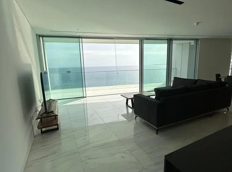 3 bedroom apartment 150 m² in Limassol, Cyprus