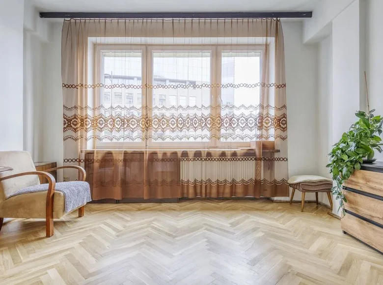 2 room apartment 46 m² in Warsaw, Poland