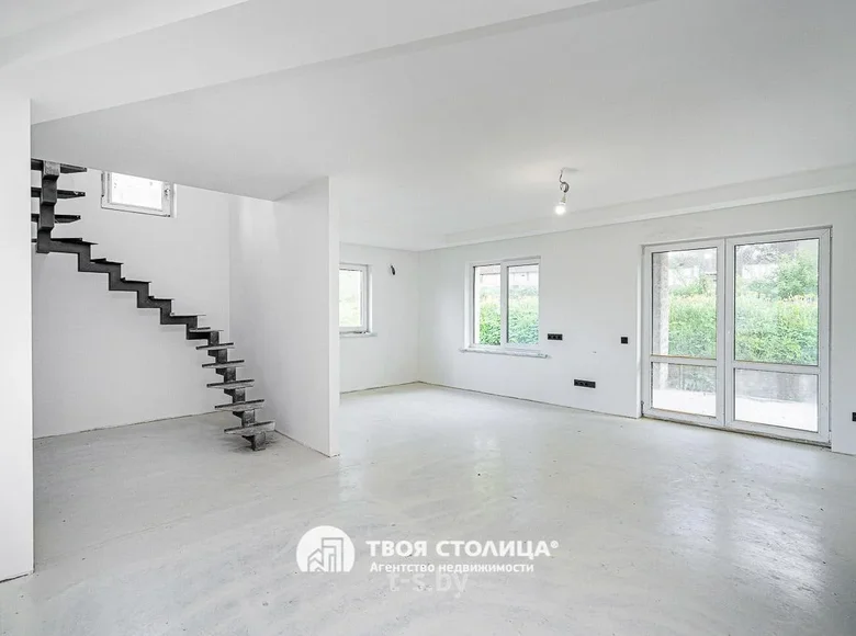 Casa 5 habitaciones 191 m² Akolica, Belarús