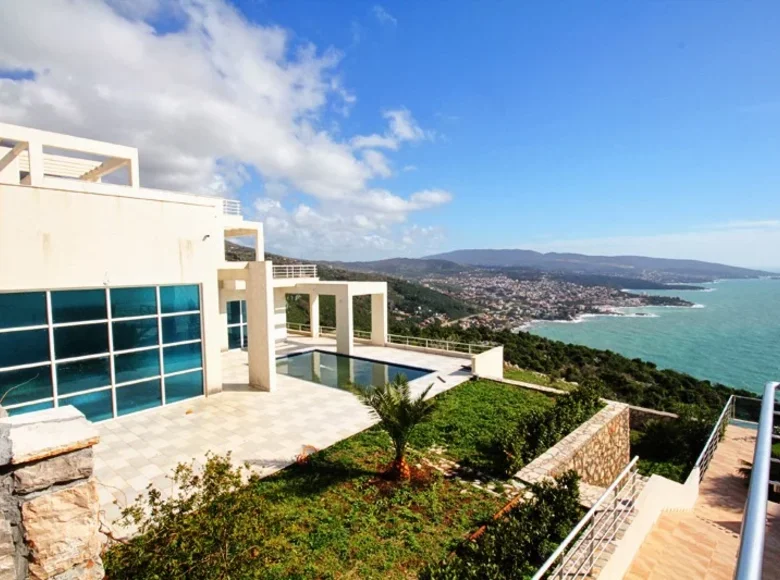 4-Schlafzimmer-Villa  Bar, Montenegro