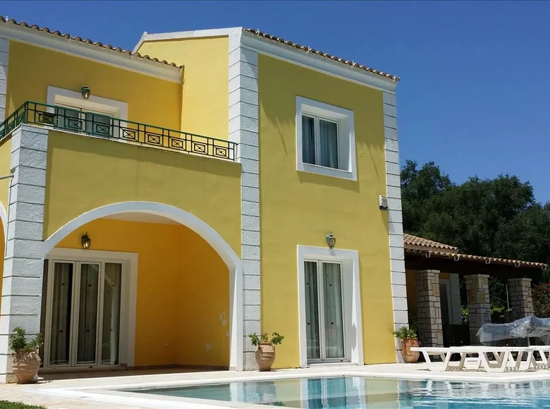 4 bedroom Villa 153 m² Agios Stefanos, Greece