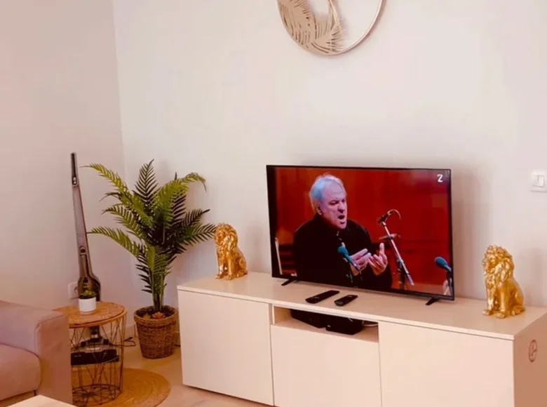 Wohnung 1 Schlafzimmer 45 m² in Tivat, Montenegro