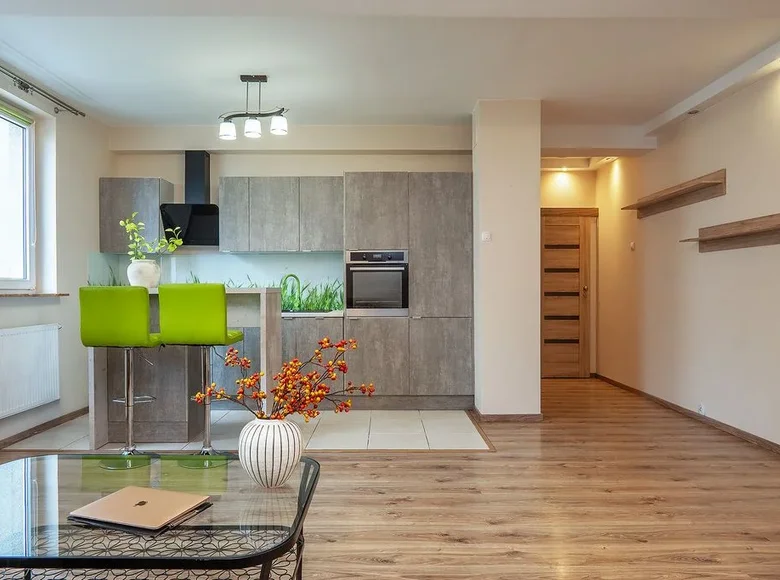 Квартира 3 комнаты 81 м² Варшава, Польша