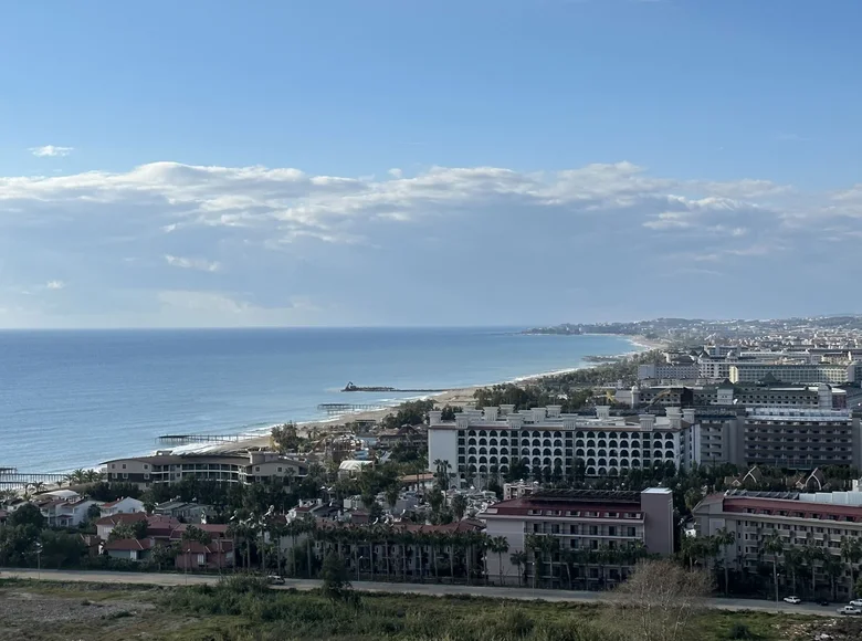 4 bedroom apartment 200 m² Alanya, Turkey