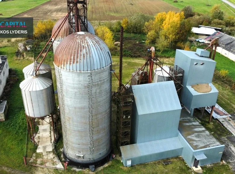 Propriété commerciale 346 m² à Cicinai, Lituanie