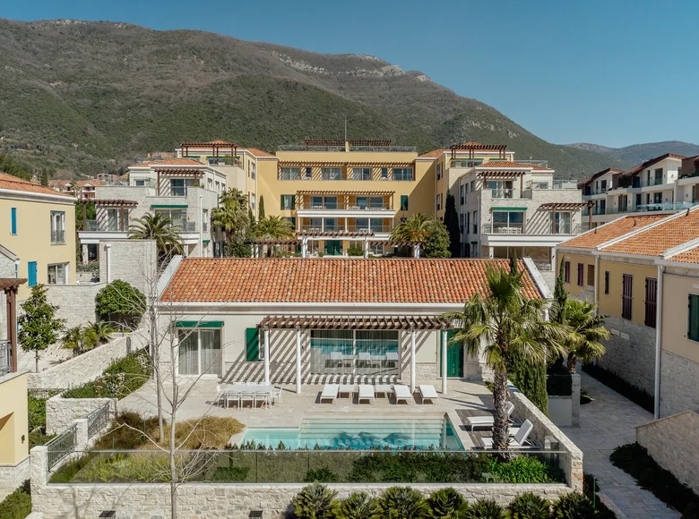 Вилла 6 комнат 366 м² Кумбор, Черногория