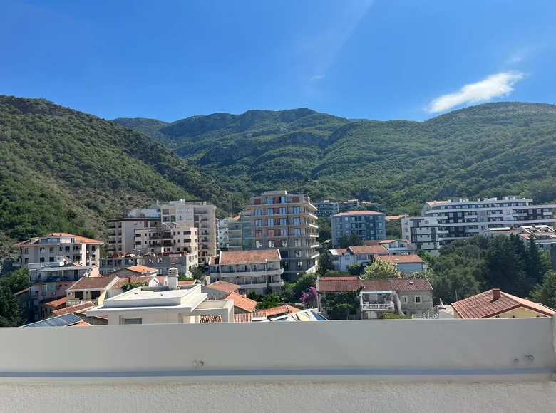 Wohnung 1 Schlafzimmer 57 m² Becici, Montenegro