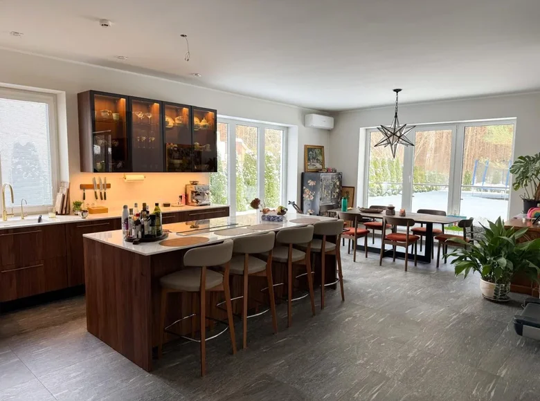 Haus 5 zimmer 270 m² Rigaer Strand, Lettland