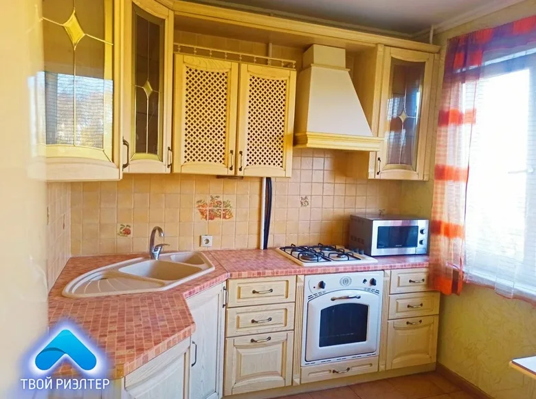 Apartamento 3 habitaciones 66 m² Rechytsa, Belarús