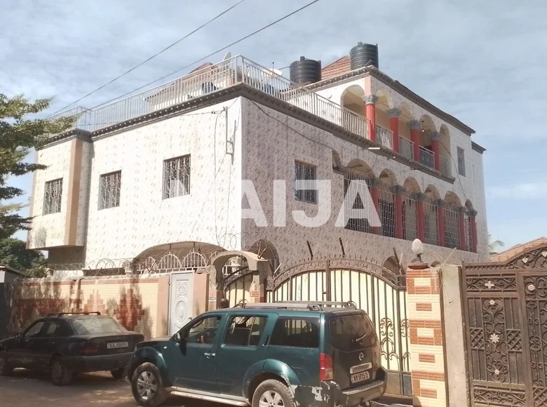Mieszkanie 4 pokoi 20 m² w Sukuta, Gambia