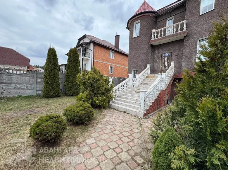 Chalet 5 chambres 368 m² en Vialikaje Sciklieva, Bélarus