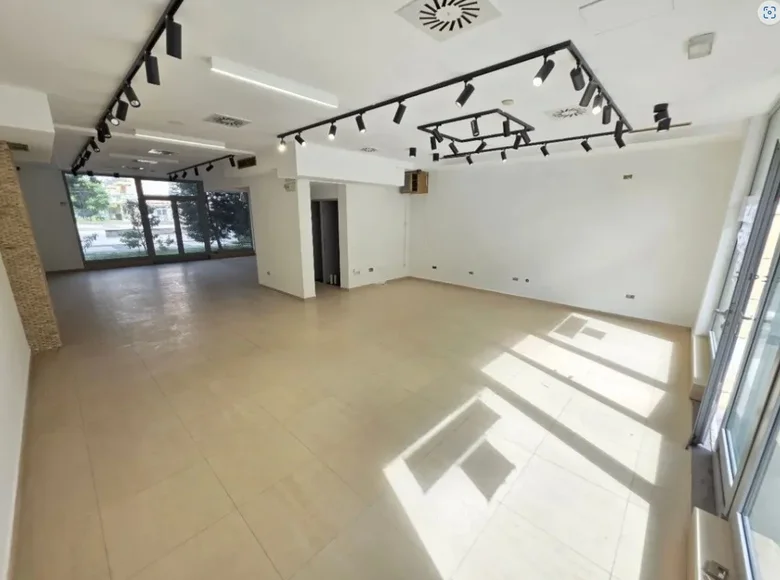 Commercial property 100 m² in Podgorica, Montenegro