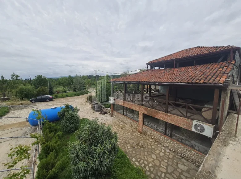 Коммерческое помещение 1 200 м² Тбилиси, Грузия