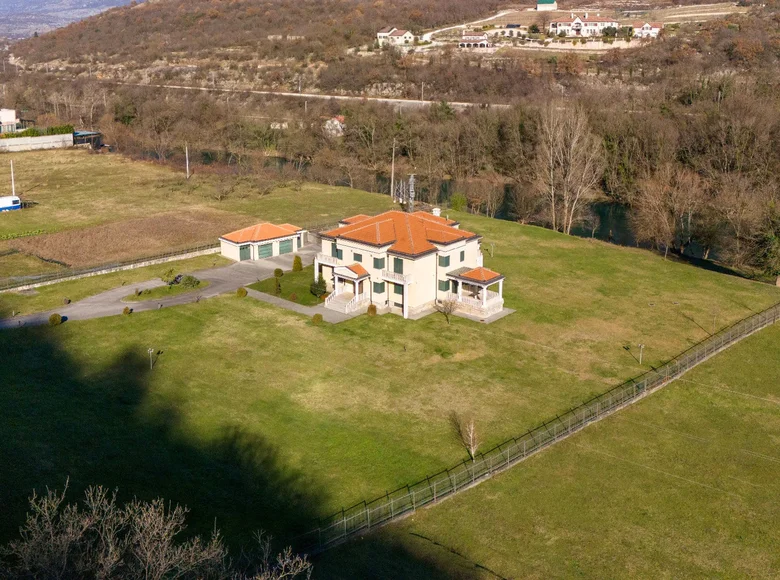 Вилла 13 комнат 600 м² Velje Brdo, Черногория