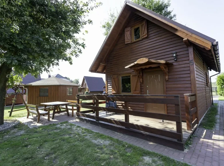Commercial property 251 m² in Jezierzyce Koscielne, Poland