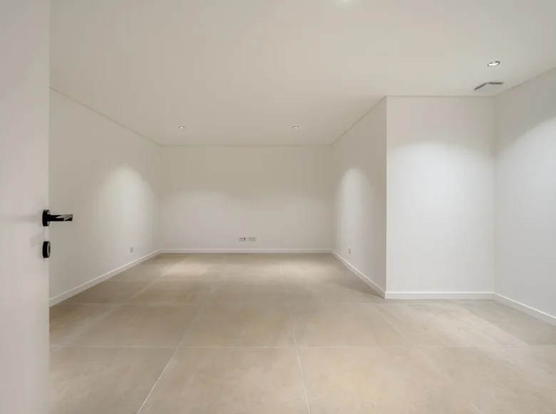 4 bedroom house 602 m² Loule, Portugal