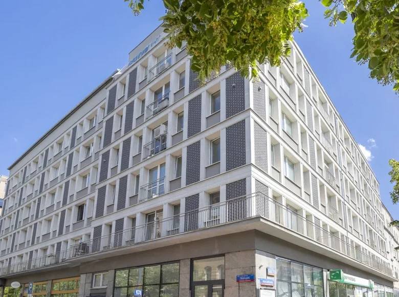 Квартира 65 м² Варшава, Польша