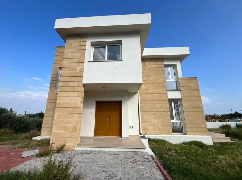 Вилла 4 комнаты 300 м² Girne Belediyesi, Северный Кипр