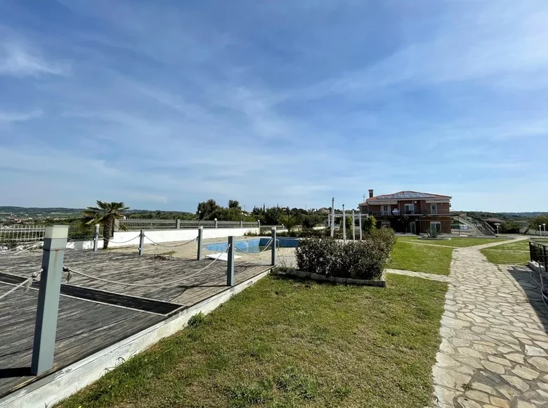 Hotel 529 m² in Macedonia - Thrace, Greece