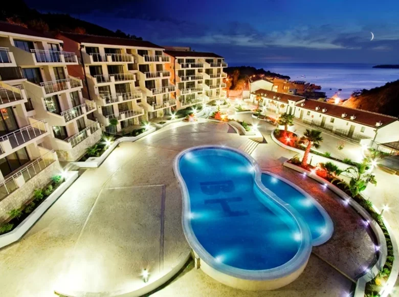 2 bedroom apartment 77 m² Przno, Montenegro