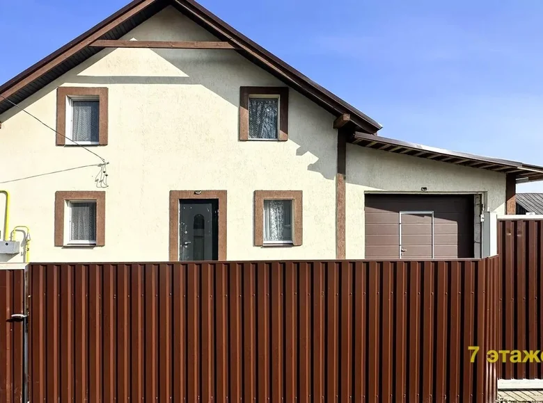 Haus 198 m² Puhacy, Belarus