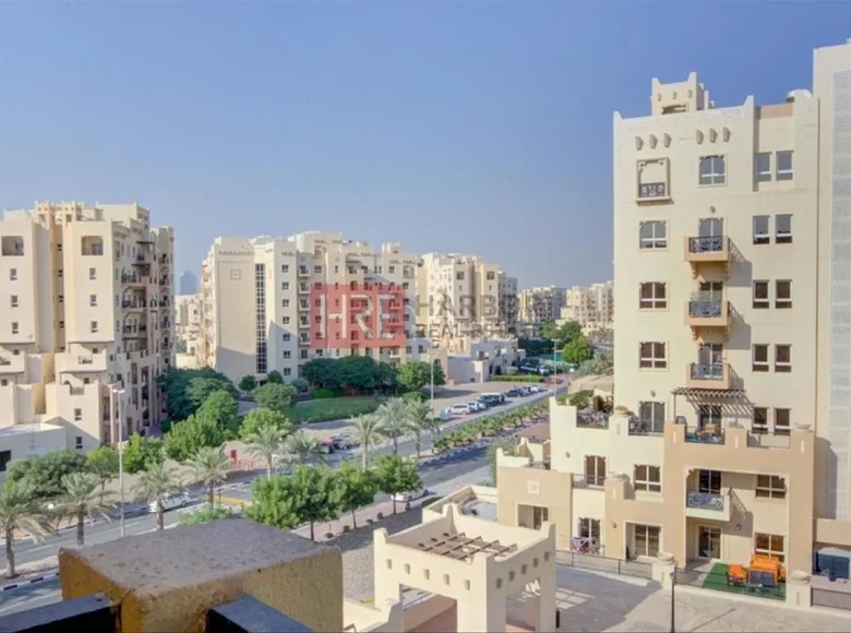 3 bedroom apartment 2 295 m² Dubai, United Arab Emirates