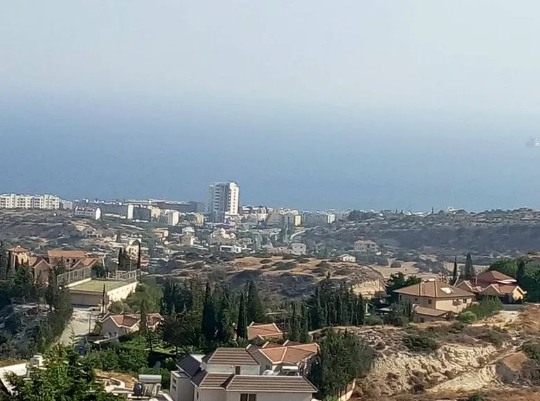 Земельные участки  Агиос Тихонас, Кипр