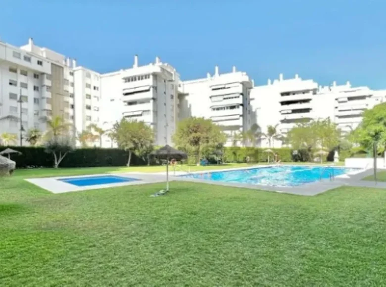 Apartamento 3 habitaciones 139 m² Fuengirola, Španjolska