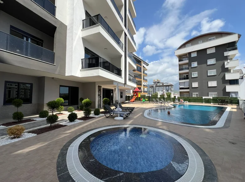 Квартира 2 комнаты  Оба, Турция