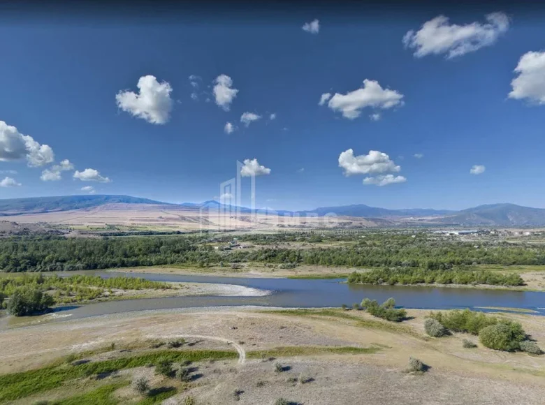 Land 1 300 m² Tbilisi, Georgia