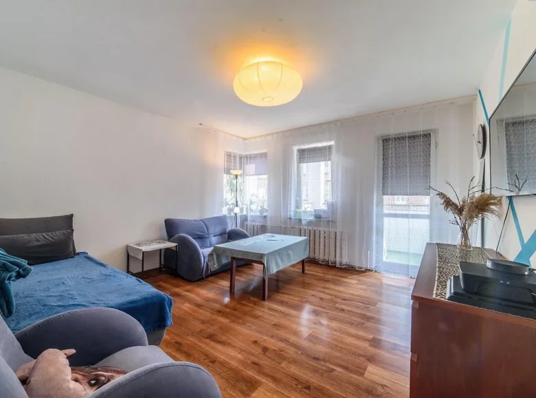 Mieszkanie 2 pokoi 53 m² Warszawa, Polska