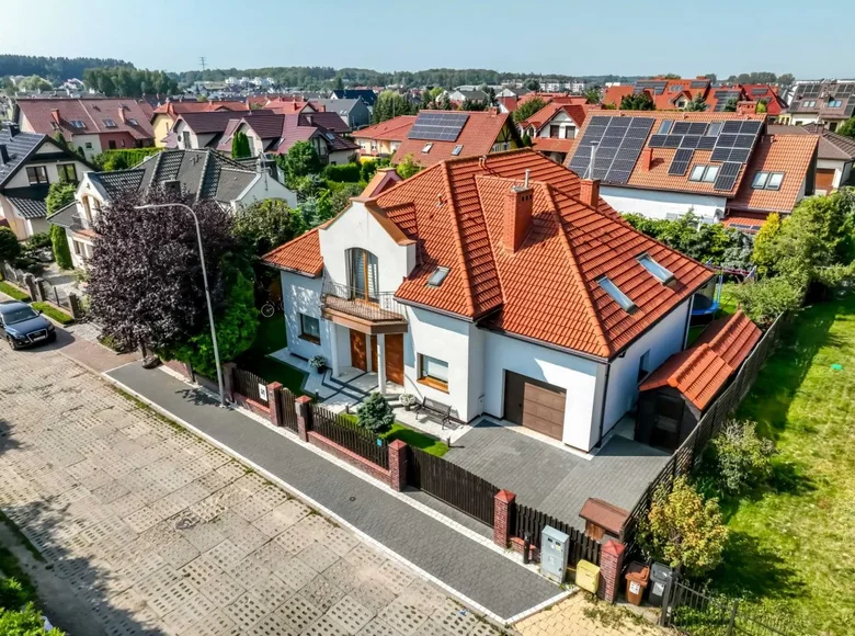 Haus 226 m² Woiwodschaft Pommern, Polen