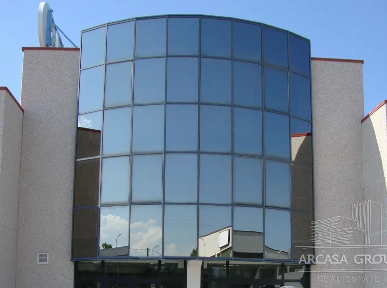 Производство 5 074 м² Passo Cordone, Италия