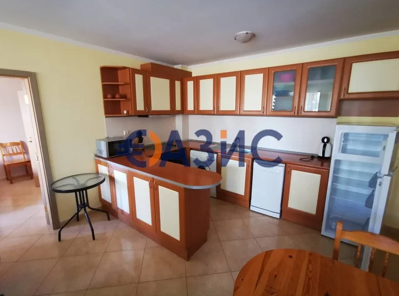 3 bedroom apartment 96 m² Sveti Vlas, Bulgaria