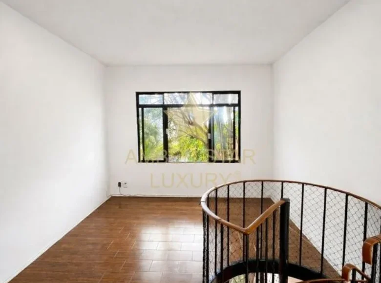Casa 3 habitaciones 145 m² Regiao Imediata de Sao Paulo, Brasil