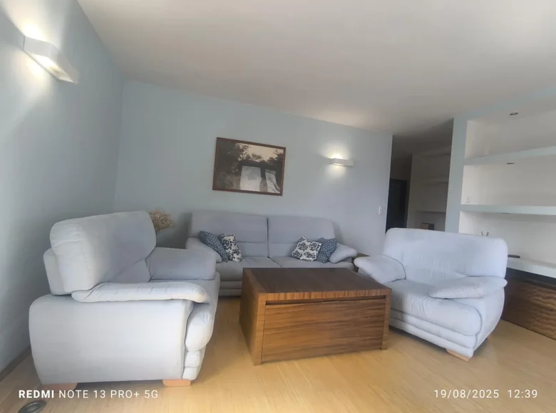 2 room apartment 69 m² in Warsaw, Poland