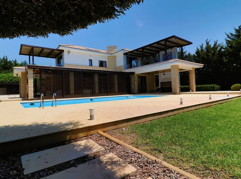 4-Schlafzimmer-Villa 277 m² Kouklia, Zypern