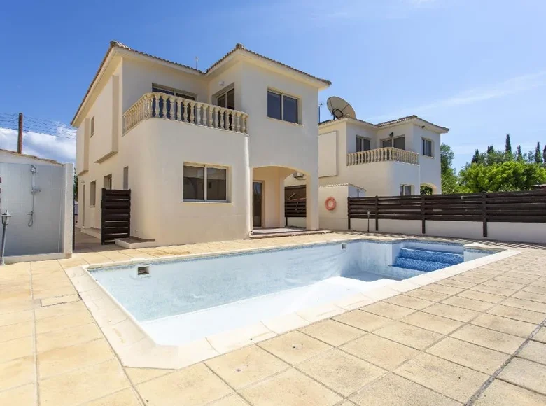 Дом 3 спальни 165 м² Мандрия, Кипр