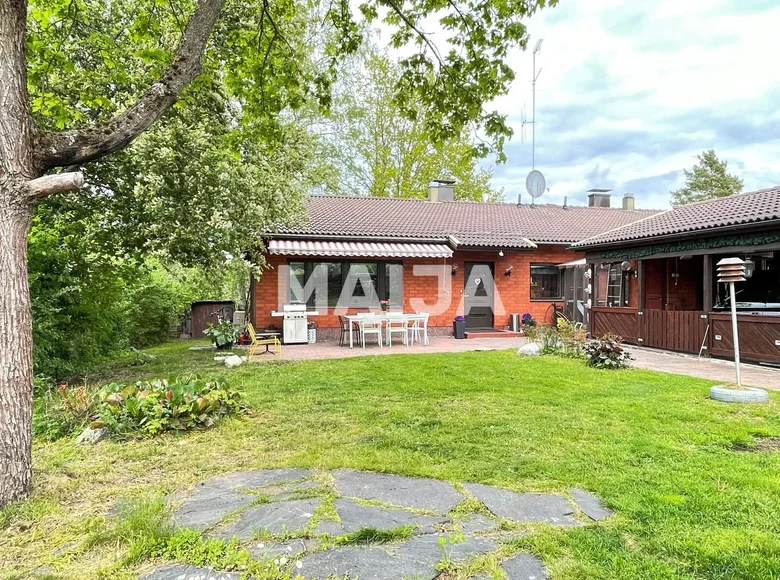 Dom 4 pokoi 115 m² Helsinki sub region, Finlandia