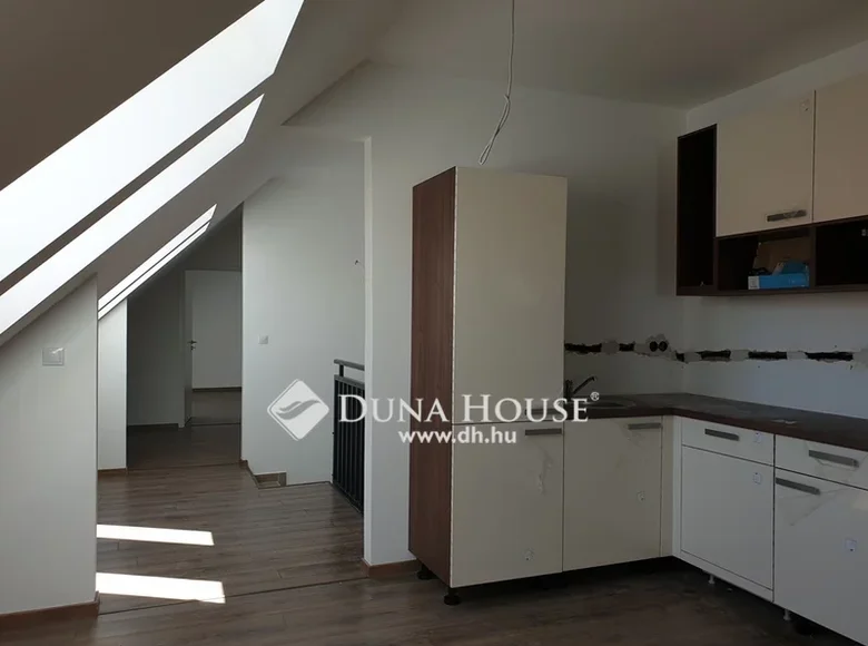 Apartment 1 bathroom 90 m² in Győr-Moson-Sopron, Hungary