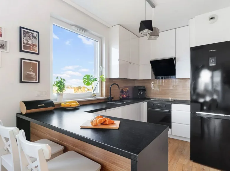 3 room apartment 77 m² Warsaw, Poland