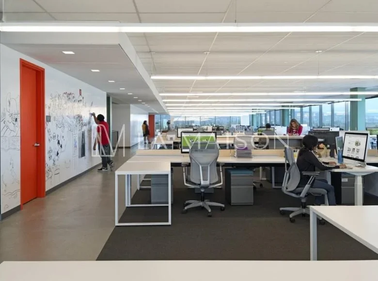 Investment 4 615 m² in Nicosia, Cyprus