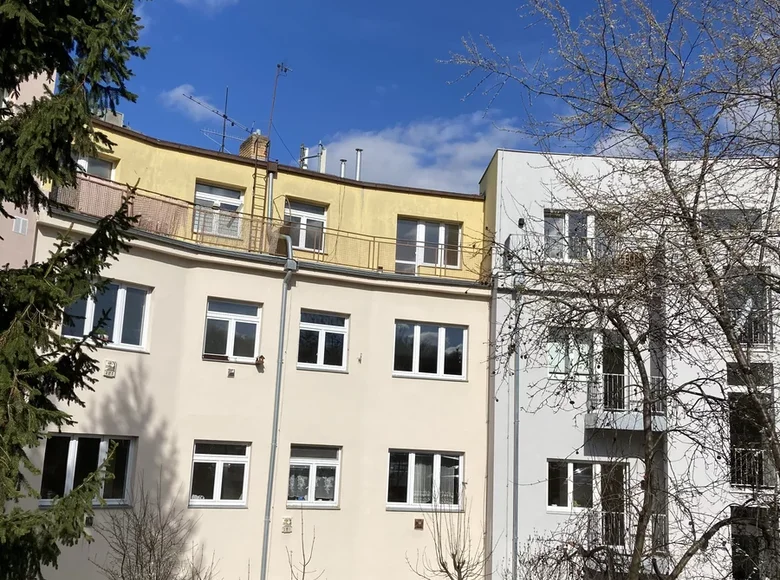 Wohnung 4 zimmer 54 m² Hauptstadt Prag, Tschechien