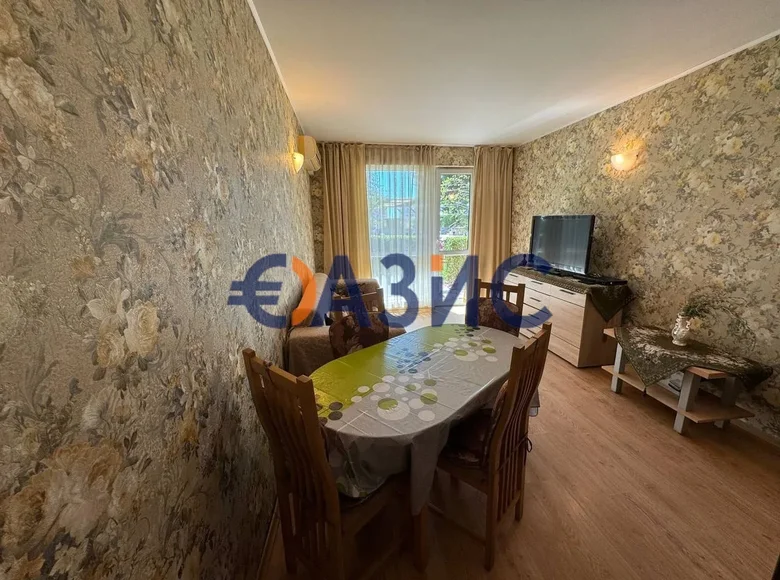Mieszkanie 3 pokoi 86 m² Rawda, Bułgaria