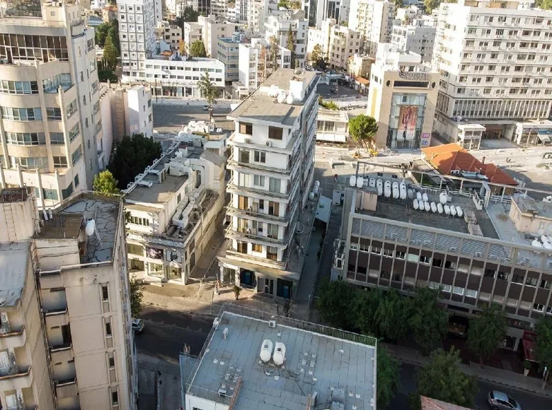 Nieruchomości komercyjne 3 400 m² Nikozja, Cypr