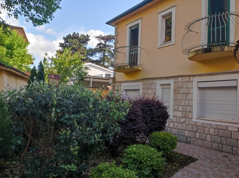 Casa 4 habitaciones  Kotor, Montenegro