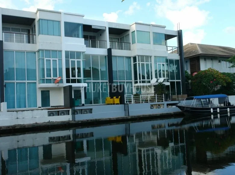 Villa de tres dormitorios 250 m² Pa Khlok, Tailandia