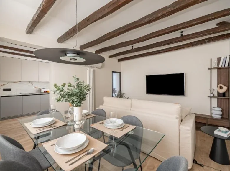 Wohnung 2 Schlafzimmer 74 m² Madrid, Spanien