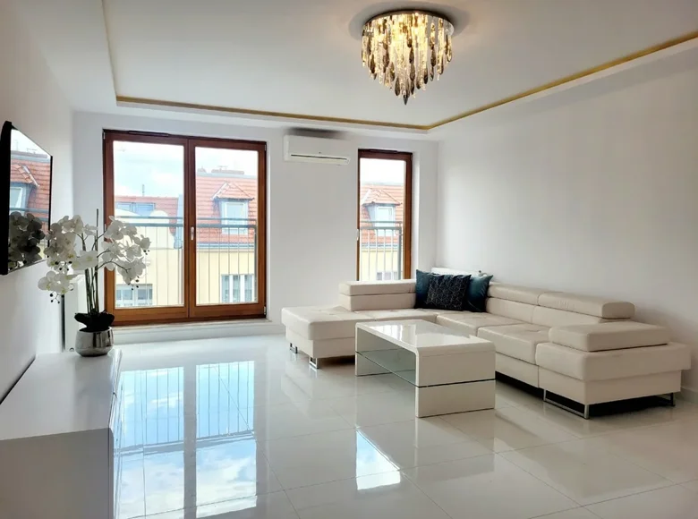 Apartamento 2 habitaciones 60 m² en Poznan, Polonia